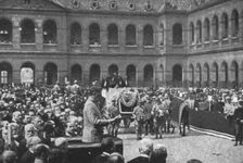 Deux grands morts; Aux Invalides, le I juin 1916: le discours du ministre de la..., 1916 (1924) Creator: Unknown