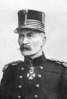Devant l'envahisseur; Le general Leman, defenseur de Liege 1914 Creator: Henneber