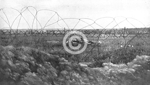 ''Devant une de nos Tranchees', 1915. Creator: Unknown.