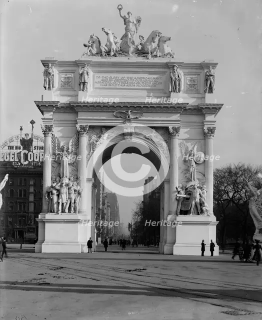 Dewey Arch, New York, c1900. Creator: Unknown.