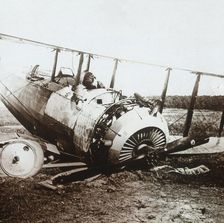 Dead pilot in downed Salmson plane, c1914-c1918