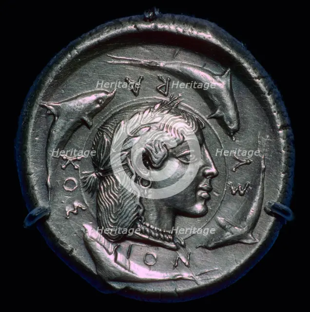 Decadrachm of Syracuse of the fifth century BC. Artist: Unknown