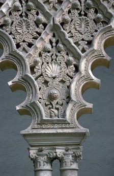 Decoration in the court of the maidens in the Alcazar, 14th century