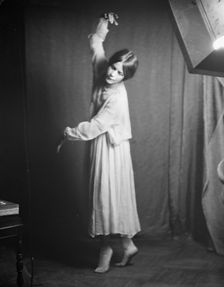 DeCotelet, Francesca, Miss, 1929 Mar. 5. Creator: Arnold Genthe