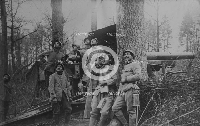 Defense against aeroplanes with French "155", 9 Oct 1918. Creator: Bain News Service.