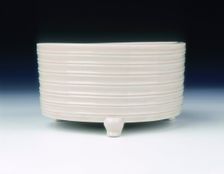 Dehua porcelain censer with string pattern, late Ming dynasty, China, 1600-1644