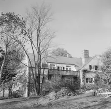 DeLamar, Alice, Miss, residence, between 1927 and 1942. Creator: Arnold Genthe