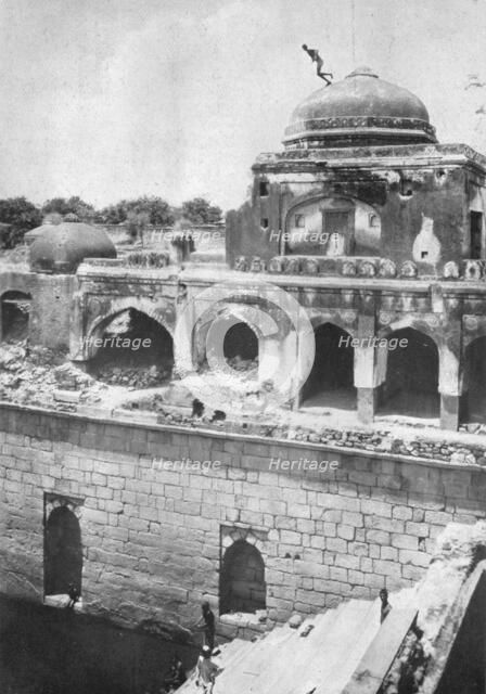 'Delhi. A Perilious Dive', c1910. Creator: Unknown.