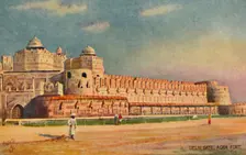 Delhi Gate, Agra Fort Creator: Unknown