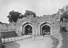 Delhi. The Cashmere Gate c1910. Creator: Unknown