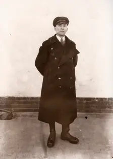 Delivery driver in uniform, 1929