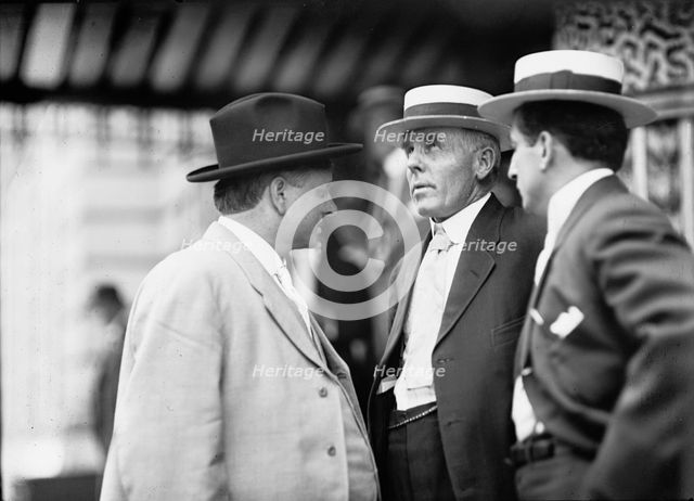 Democratic National Convention - Sen. Gore of Oklahoma; Sen. E.S. Johnson of South Dakota..., 1912. Creator: Harris & Ewing.