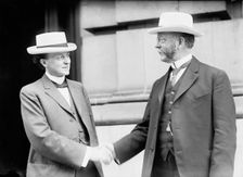 Democratic National Convention - Sen. Pomerene of Ohio, And Rep. Redfield of New York, 1912. Creator: Harris & Ewing