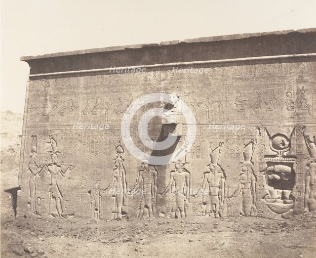 Dendérah (Tentyris), Temple d'Athôr - Face Postérieure, 1851-52, printed 1853-54. Creator: Félix Teynard.