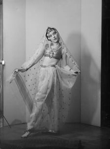 Denishawn dancer, 1927 or 1928. Creator: Arnold Genthe