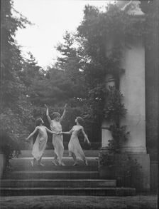 Denishawn dancers, 1927 or 1928. Creator: Arnold Genthe