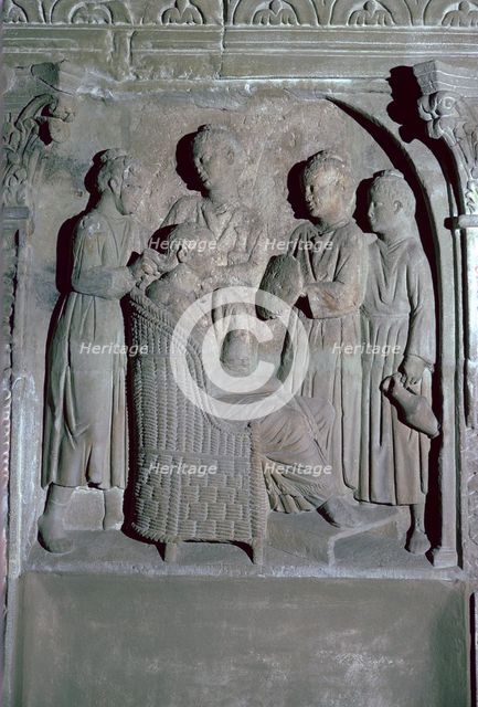 Depiction of Roman women's hair dressing on an altar. Artist: Unknown