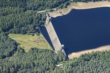 Derwent Dam with low water levels during a period of dry weather, Derbyshire, 2022. Creator: Emma Trevarthen