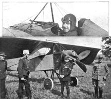 'Des Braves; L'aviateur Gilbert et son monoplan retenus en Suisse; en haut, Gilbert..., 1915. Creator: Unknown