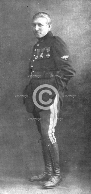 ''Des Braves; Le sous-lieutenant Nungesser', 1916. Creator: Unknown.