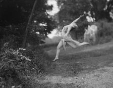 Desha, 1921 July 30. Creator: Arnold Genthe
