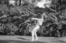 Desha dancing in Port Washington, 1921 Aug. 21. Creator: Arnold Genthe