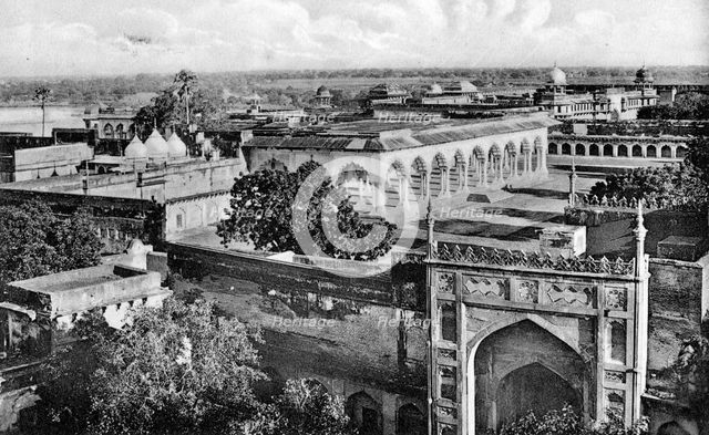 Diwan-i-am inside the Agra Fort, 20th century. Artist: Unknown