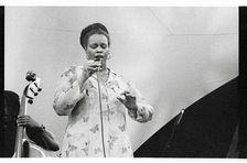 Dianne Reeves, Brecon, 2001. Artist: Brian O'Connor