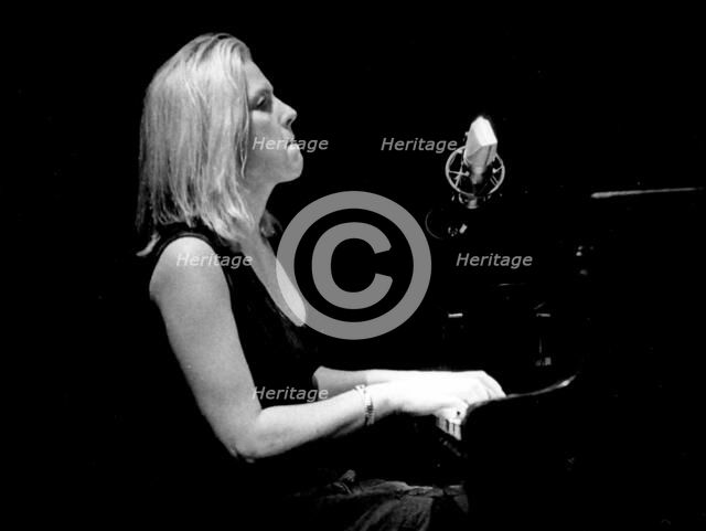 Diana Krall, Ronnie Scott's, London, 1998.  Artist: Brian O'Connor.