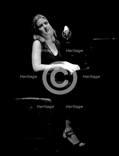 Diana Krall, Ronnie Scott's, London, 1998.  Artist: Brian O'Connor.