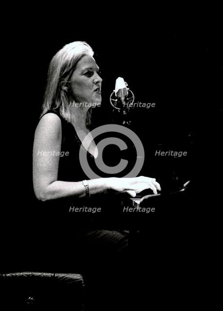 Diana Krall, Ronnie Scott's, London, 1998.  Artist: Brian O'Connor.