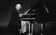 Dick Hyman, Brecon, August 1998. Artist: Brian O'Connor