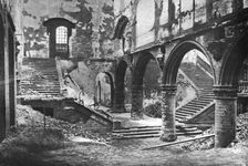 Dinant et Louvain: Louvain; les ruines du vestibule de la bibliotheque 1914. Creator: A Fuglister