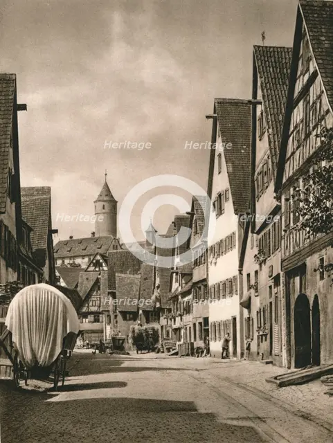 'Dinkelsbuhl - Untere Schmiedgasse', 1931. Artist: Kurt Hielscher.