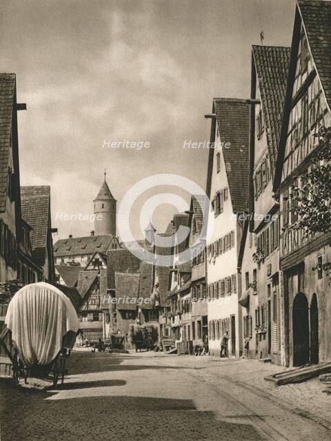 'Dinkelsbuhl - Untere Schmiedgasse', 1931. Artist: Kurt Hielscher.