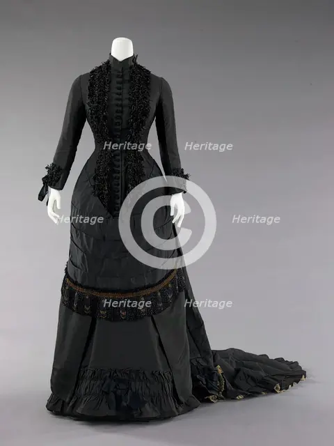 Dinner dress, Spanish, 1880. Creator: Unknown.