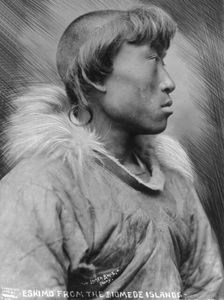 Diomede Islands - Eskimo, c1904. Creator: Lomen Brothers