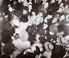 Disembarked passengers from the liner Conte di Savoia New York, USA, September 1939