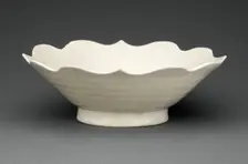 Dish with Flaring, Lobed, and Barbed Rim, Five Dynasties period (907-960). Creator: Unknown