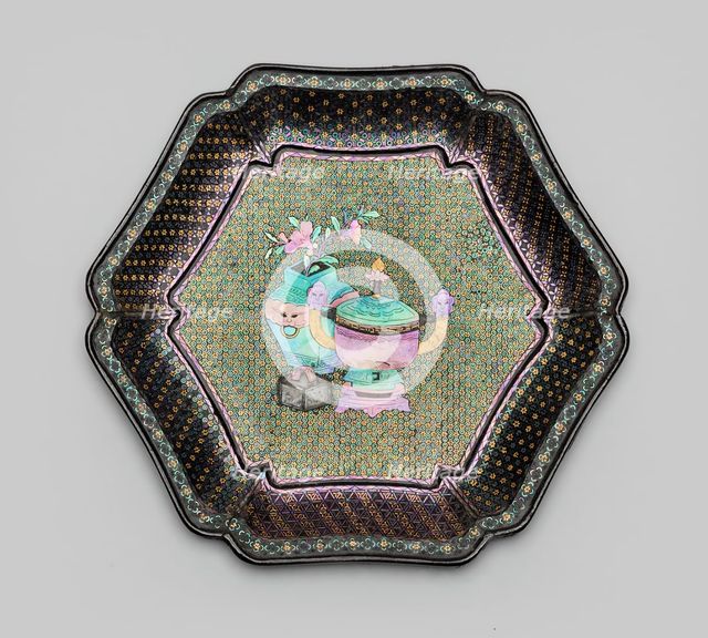 Dish with Images of Ancient Bronzes, Qing dynasty (1644-1911). Creator: Unknown.