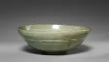 Dish with Inlaid Plant Design, 1300s. Creator: Unknown