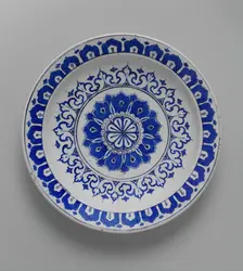 Dish with Kaleidoscope Design, Turkey, ca. 1580-85. Creator: Unknown