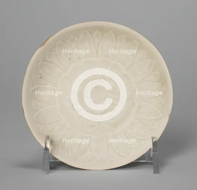Dish with Lotus Flower and Petals, Song dynasty (960-1279). Creator: Unknown.