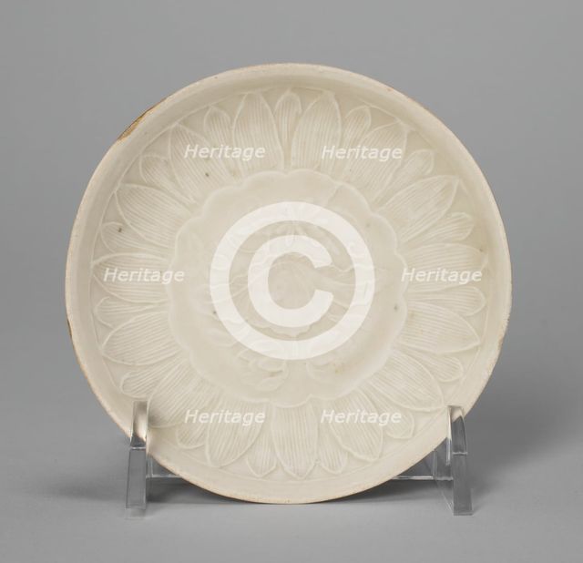 Dish with Lotus Flower and Petals, Song dynasty (960-1279). Creator: Unknown.