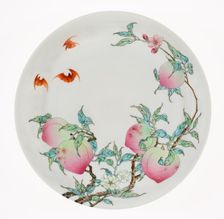 Dish with Peaches and Bats, Qing dynasty (1644-1911), Yongzheng reign mark and period (1723-1735). Creator: Unknown