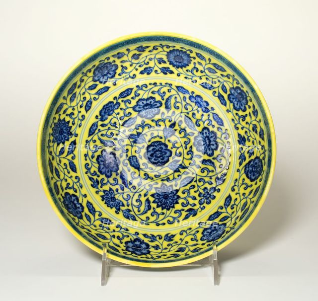 Dish with Peony and Lotus Flowers, Qing dynasty, Yongzheng reign mark (1723-1735). Creator: Unknown.