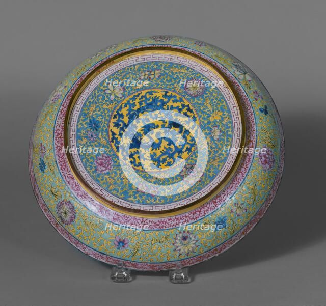 Dish with women and children, about 1800. Creator: Unknown.