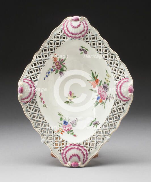 Dish, Worcester, c. 1770. Creator: Royal Worcester.