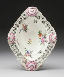 Dish, Worcester, c. 1770. Creator: Royal Worcester