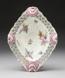 Dish, Worcester, c. 1770. Creator: Royal Worcester